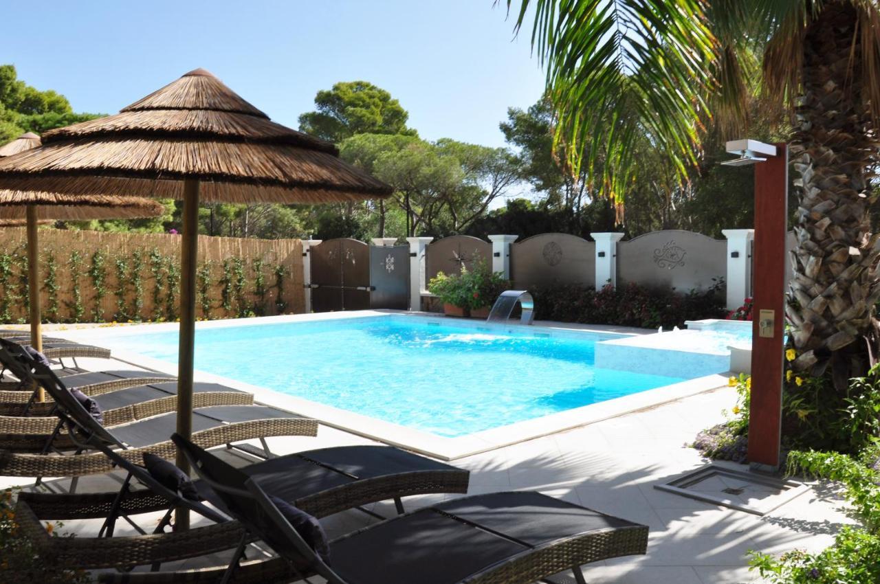 Villa Aquamarina Pavoncella Rossa Porto Pino Kültér fotó