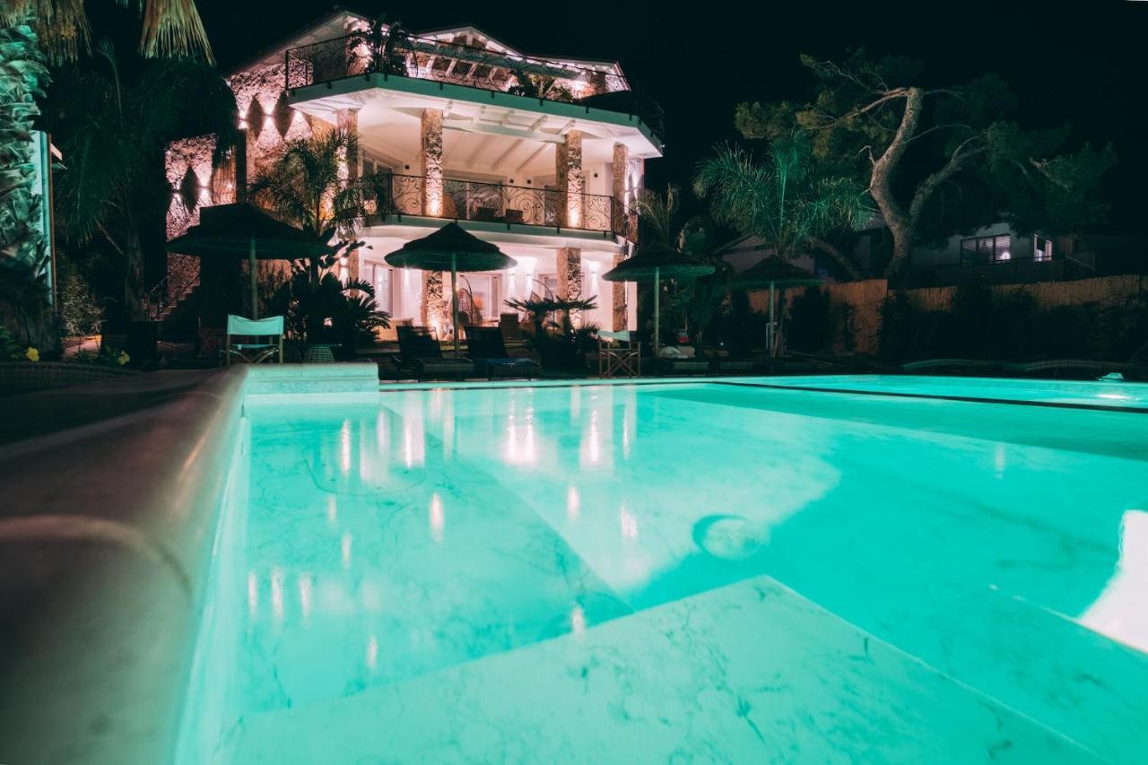 Villa Aquamarina Pavoncella Rossa Porto Pino Kültér fotó