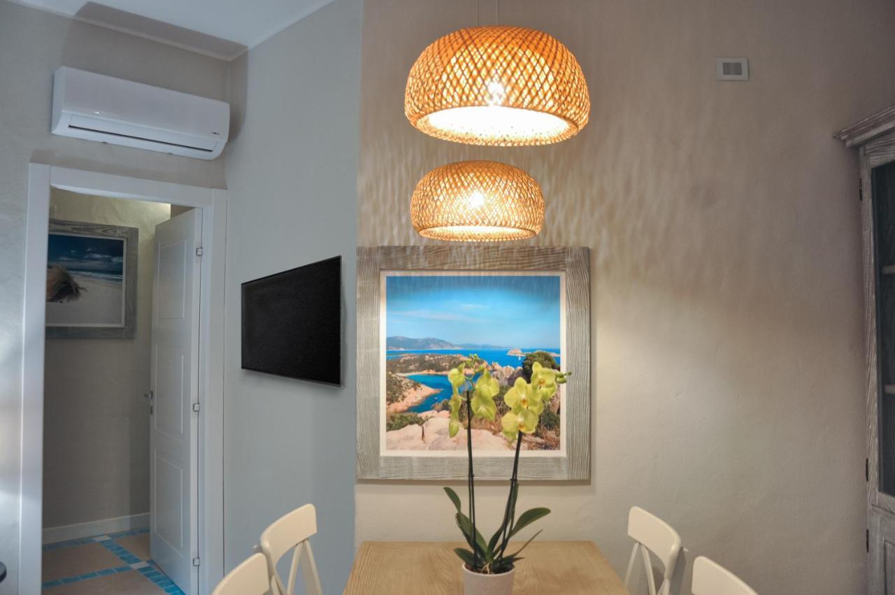 Villa Aquamarina Pavoncella Rossa Porto Pino Kültér fotó